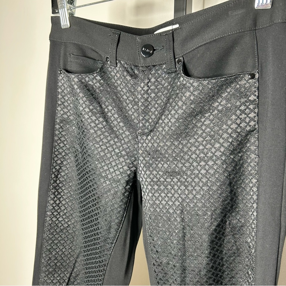 Cache Textured Panel Skinny Pant - Picture 2 of 7